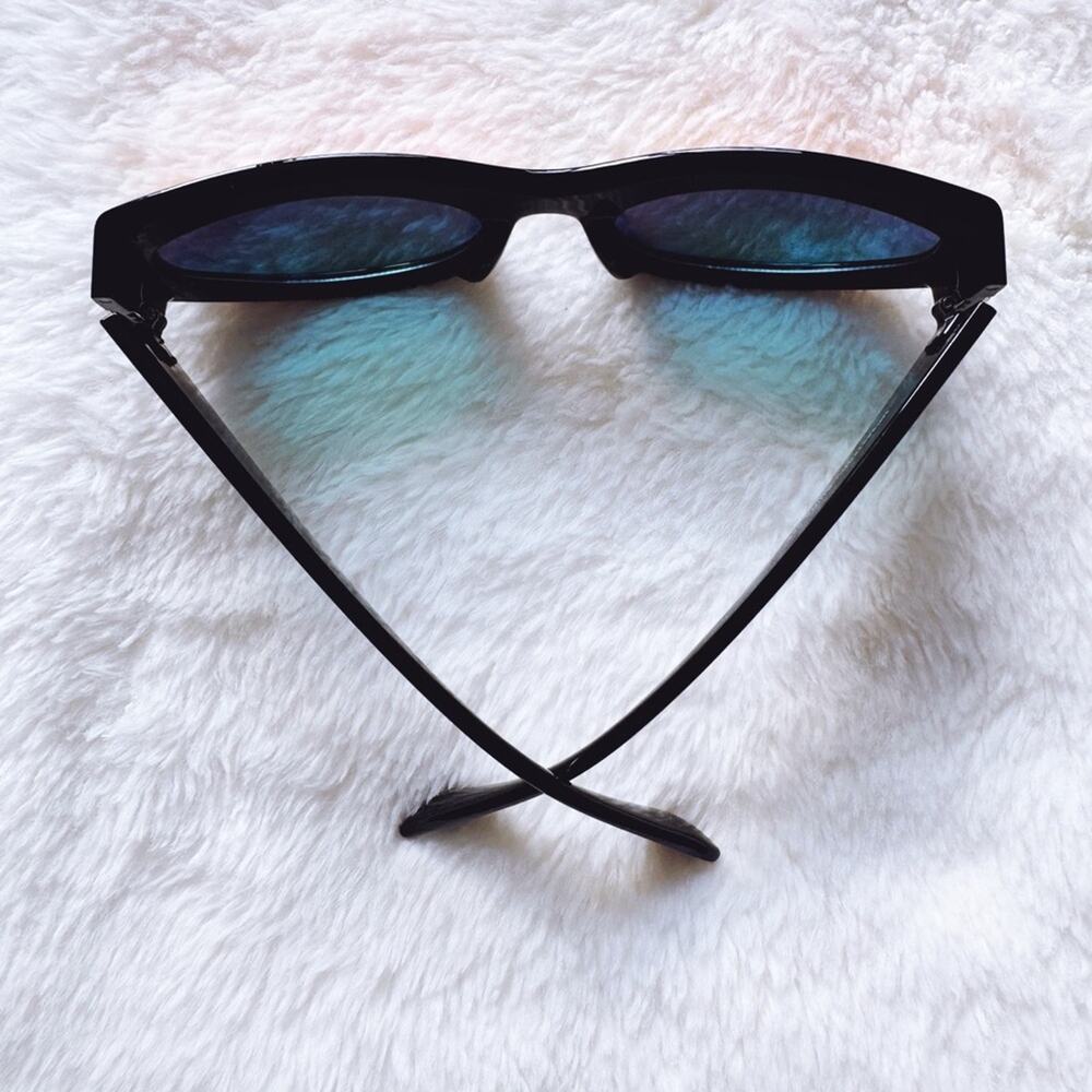 Francis Mirrored Red with Black Rim Sunglasses - Picture 12 of 14